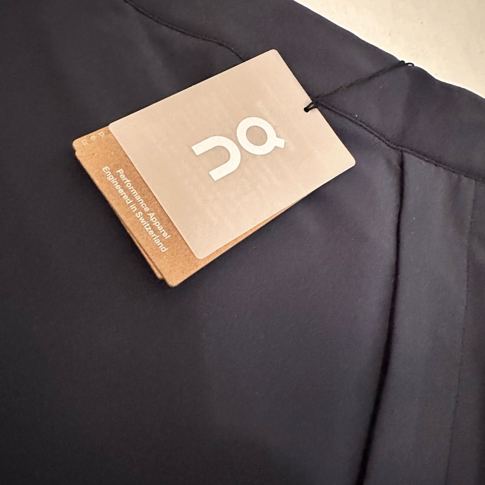 On Cloud Navy BluePerformance Apparel
Brand new with tags